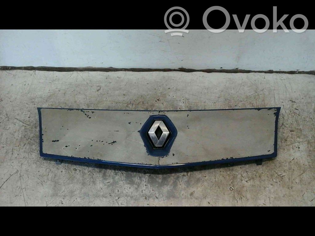 Renault Kangoo II Front bumper upper radiator grill 
