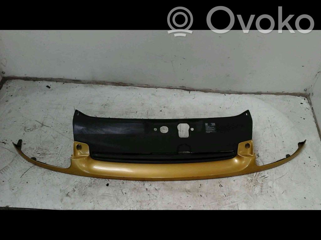 Renault Clio II Maskownica / Grill / Atrapa górna chłodnicy 