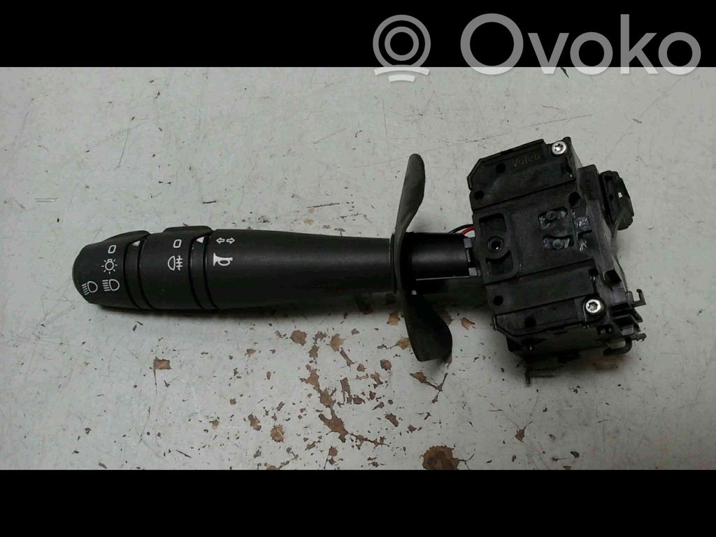 Dacia Sandero Indicator stalk 