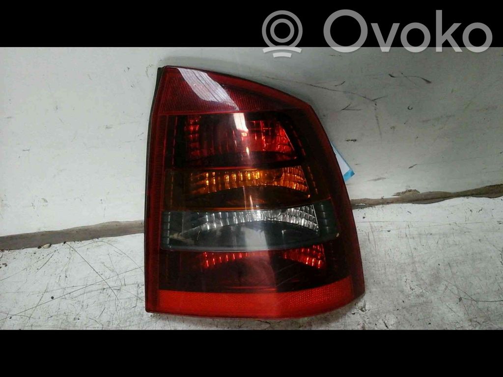 Opel Astra F Lampă spate în caroserie 