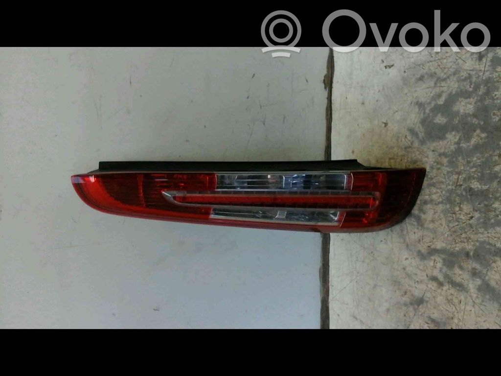 Ford C-MAX I Задний фонарь в кузове 