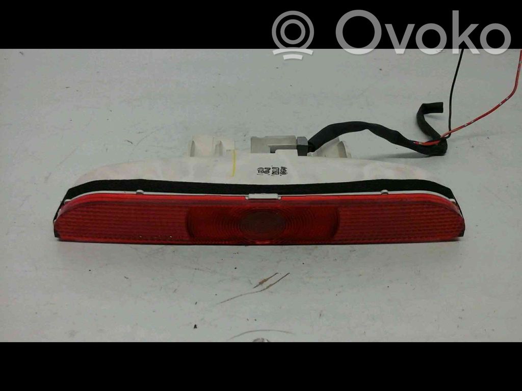 Mazda 3 I Third/center stoplight 