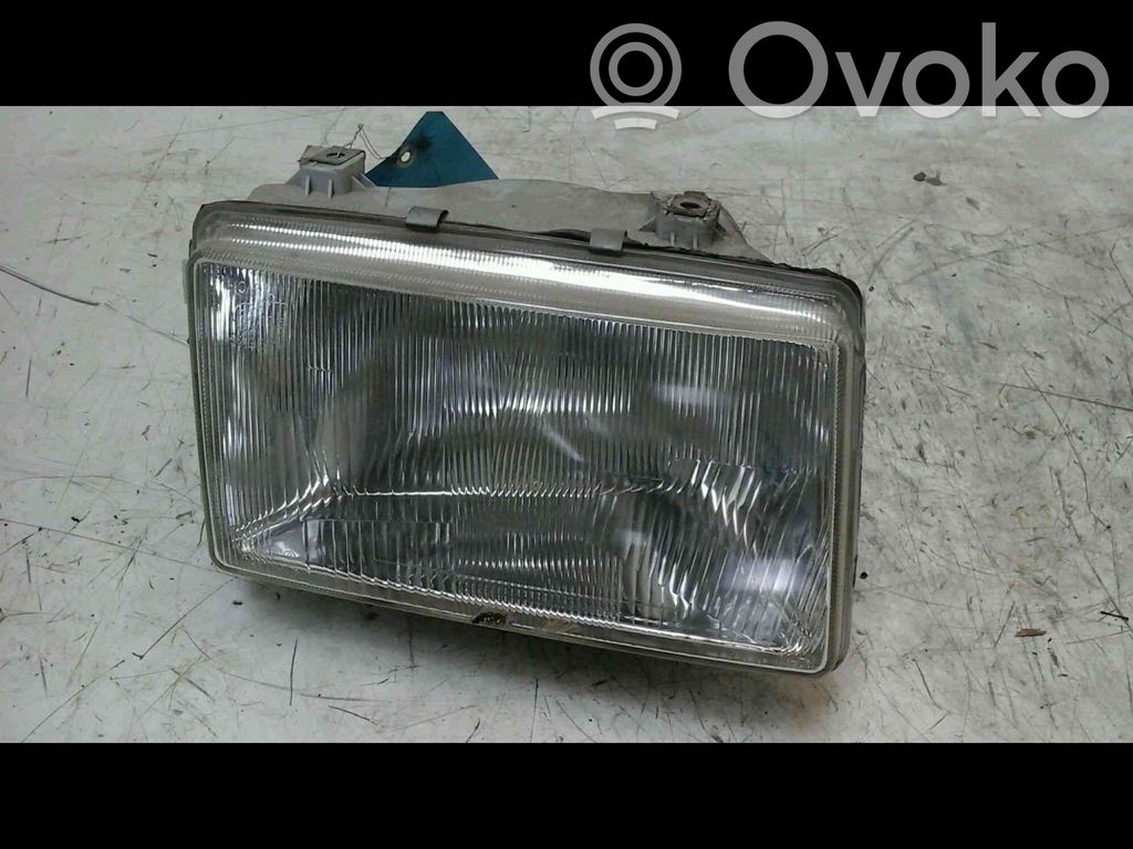 Renault Trafic I Headlight/headlamp 