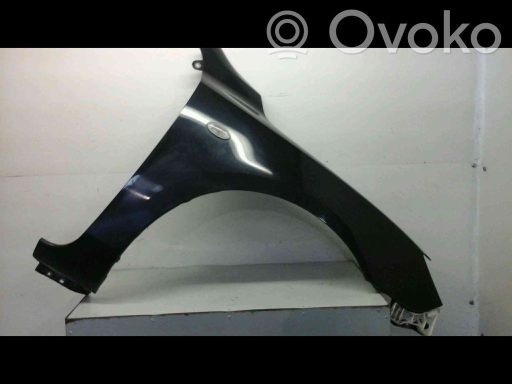 Mazda 3 I Sparnas 