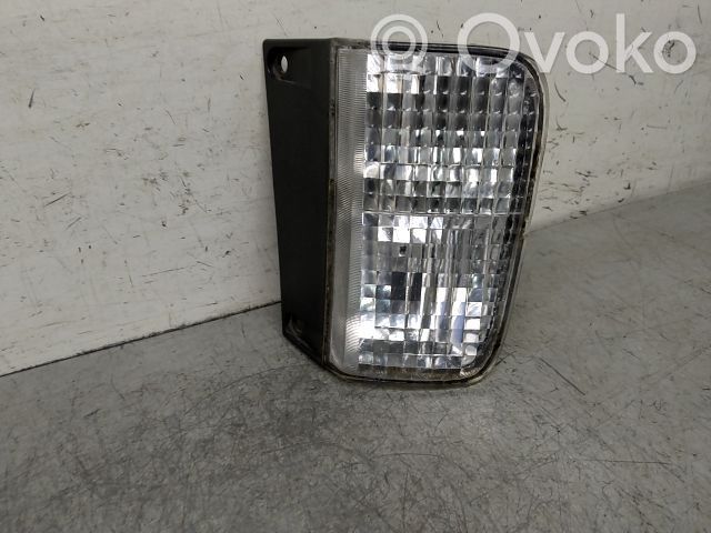 Opel Vivaro Galinis žibintas bamperyje 