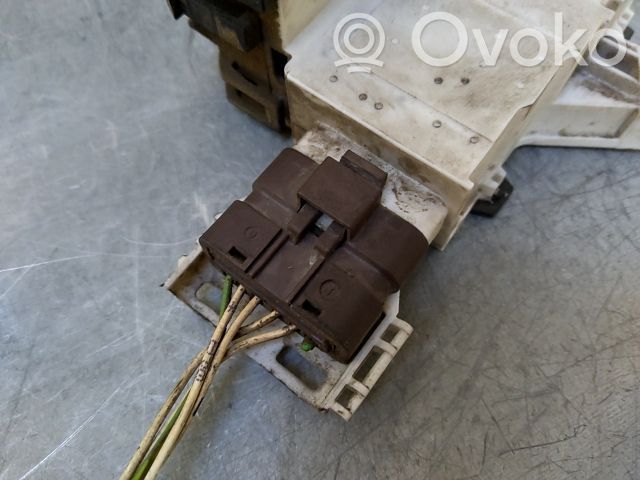 Takaoven lukko   9138P4,20250817,6597446,VDMS7