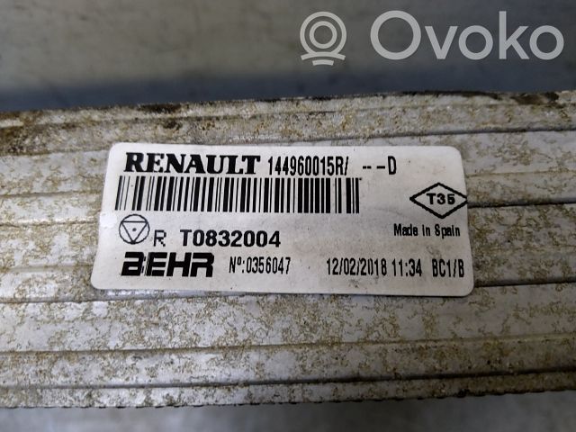Renault Master III Interkūlerio radiatorius 