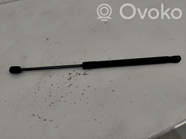 Suzuki Swift I Amortyzator klapy tylnej bagażnika 