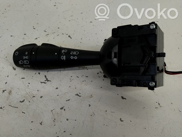 Renault Twingo I Manetă semnalizator 