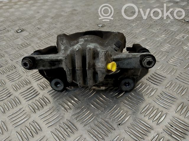 Etujarrusatula   95517363,16660256,20252449,VDMS7