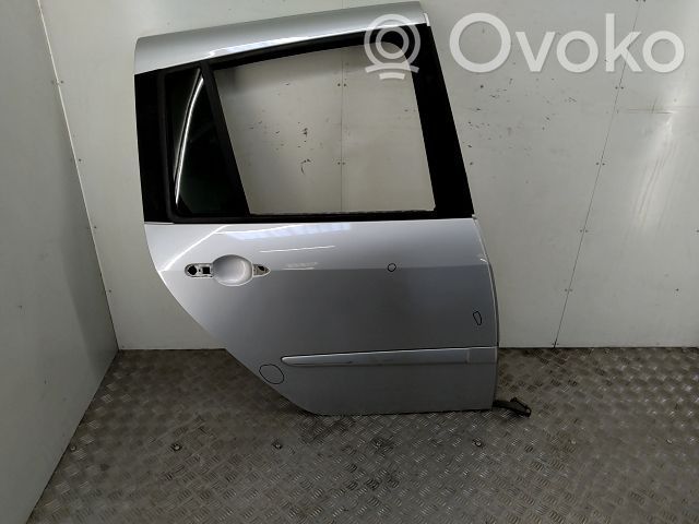 Galinės durys   821003703R,20253110,22093667,VDMS7