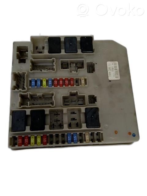 Renault Clio I Modul de control caroserie central 