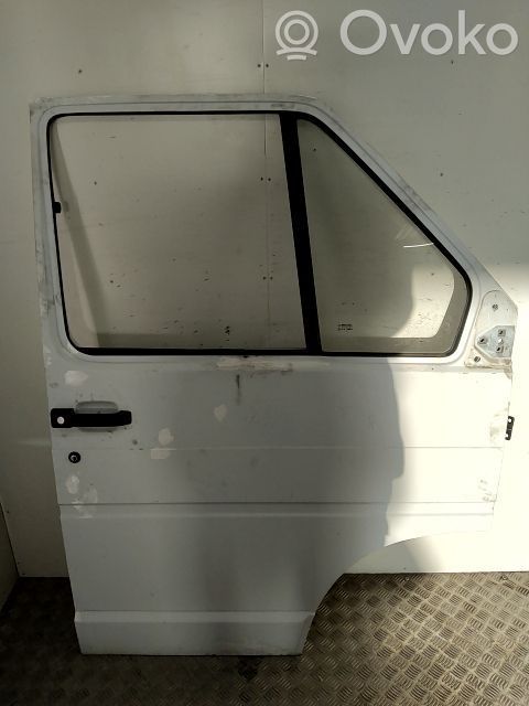 Renault Trafic I Front door 