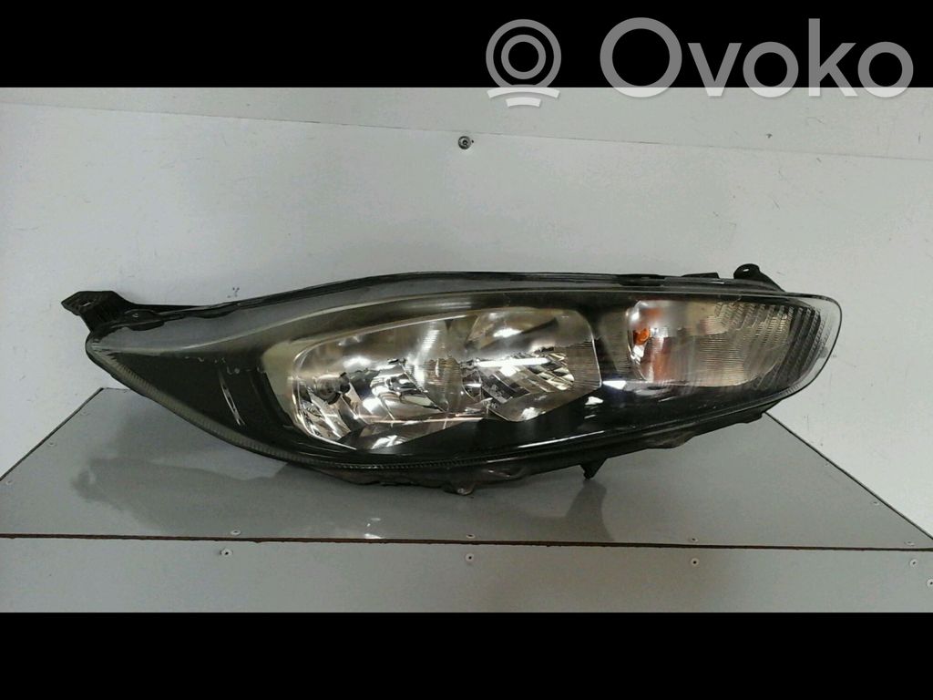 Ford Fiesta I Headlight/headlamp 