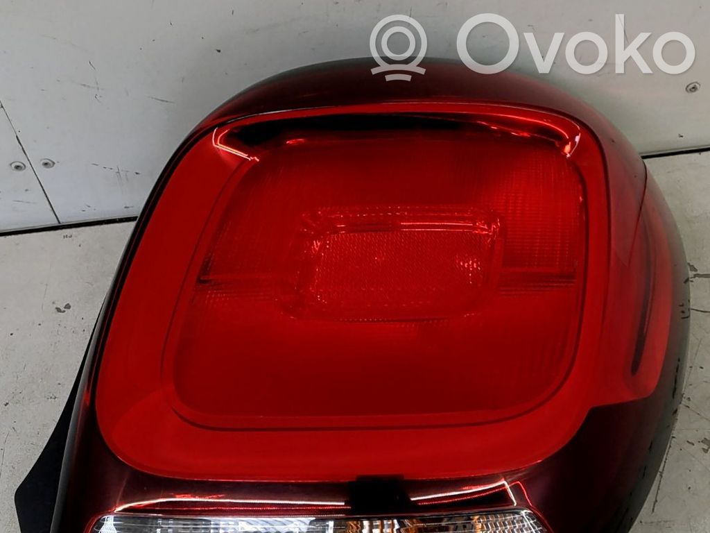 Rear/tail lights   B001031380,16566115,20243648,VDMS7