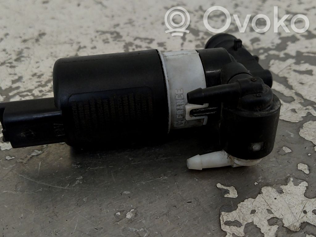 Citroen C4 Grand Picasso Pompa spryskiwacza szyby przedniej / czołowej 