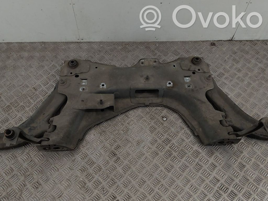 Renault Clio III Front subframe 