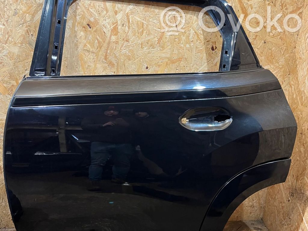 BMW XM Puerta trasera 