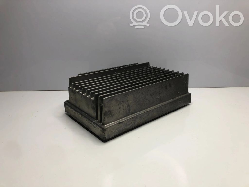 BMW X1 E84 Sound amplifier 