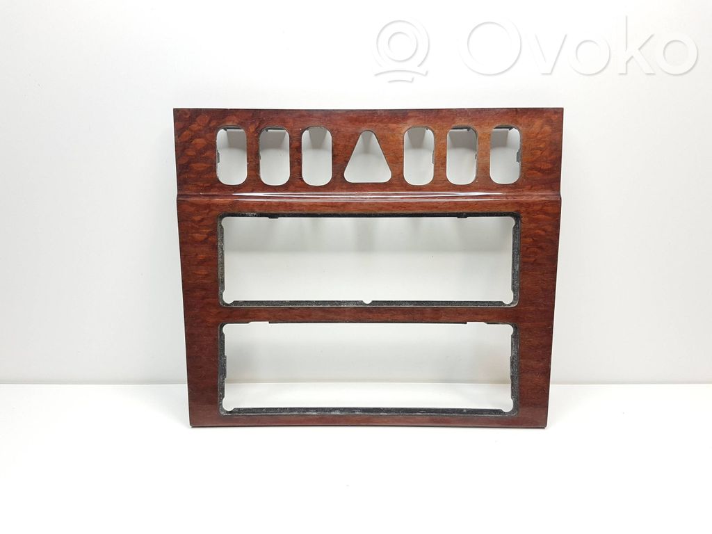 Mercedes-Benz E W210 Console centrale, commande chauffage/clim 