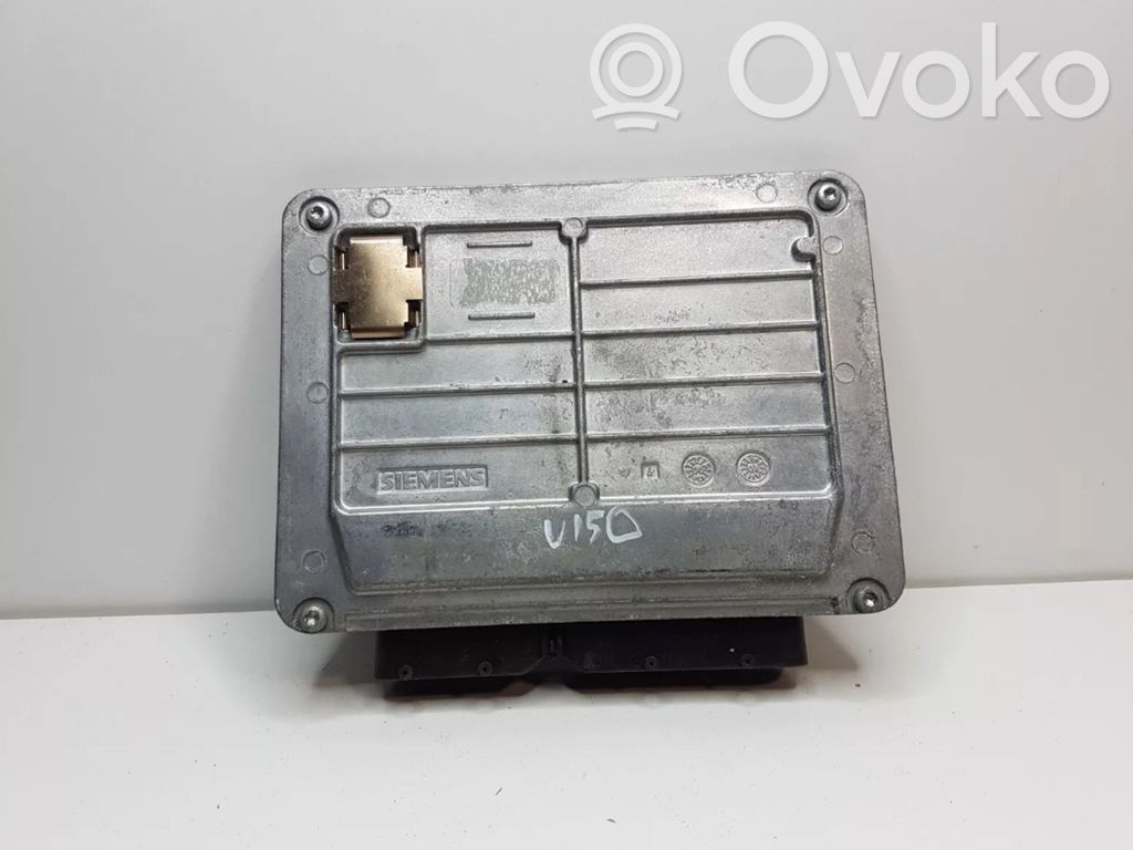 Volkswagen Golf IV Engine control unit/module 