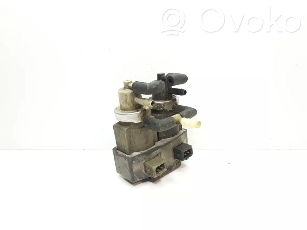 Audi A6 S6 C5 4B Turbolader Druckwandler Magnetventil 