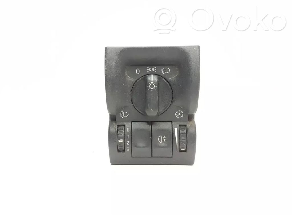 Opel Vectra B Light switch 