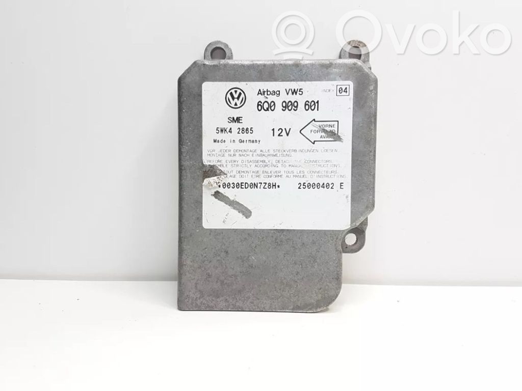 Volkswagen Golf IV Airbag control unit/module 
