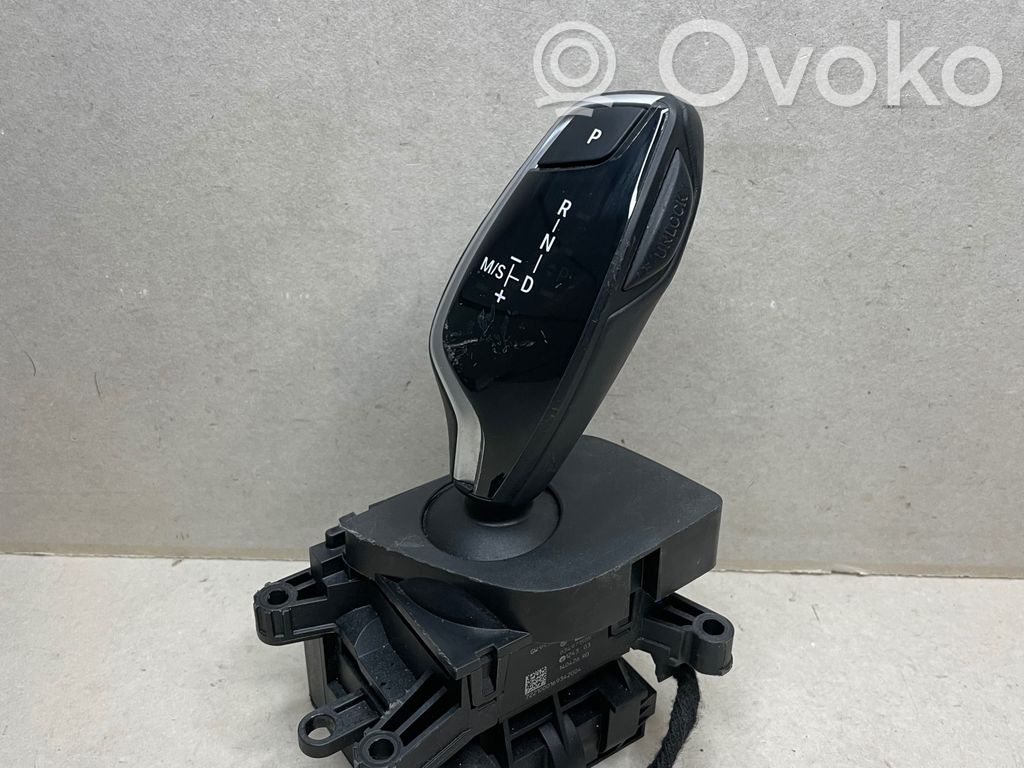 BMW 5 G30 G31 G38 Lewarek zmiany biegów / dolny 