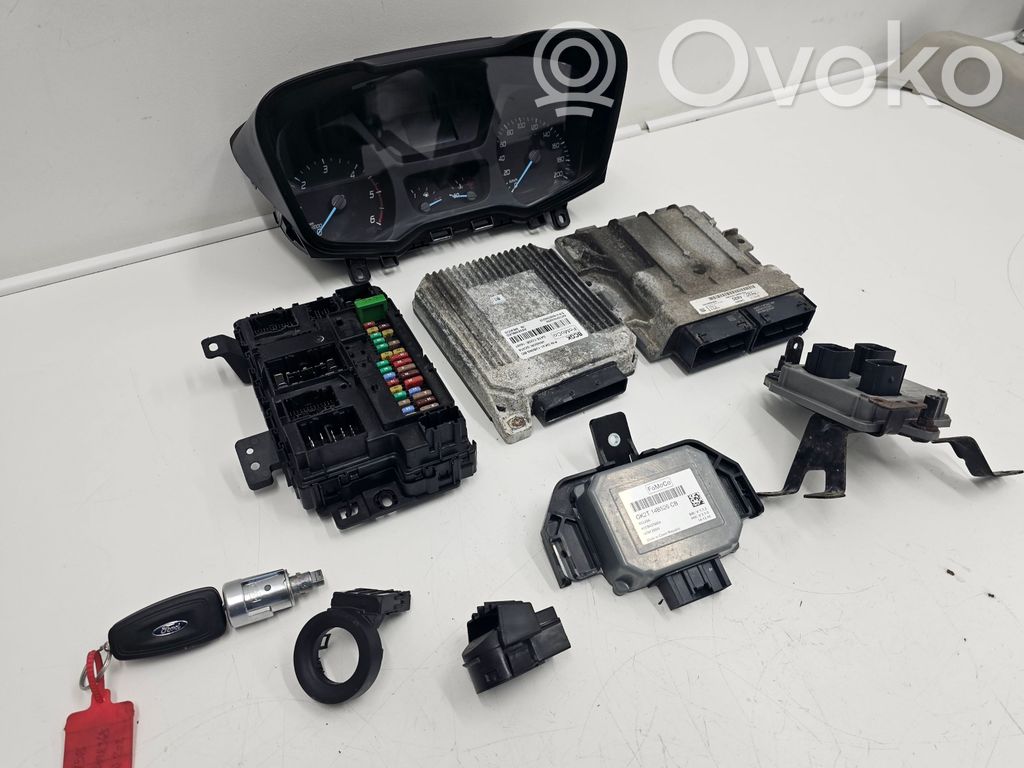 Komputer / Sterownik ECU i komplet kluczy   A2C95192200,HU5T14F262BA,A2C39625302ZAA,A2C755705020000,A2C7574530200,A2C95937800B,A2C98216900,GK2T10849JA,GK2T14B526CB,GK2T14C028DA,GK2T15604FAF,GK2T15607AA,GK3112B565BC,RMGK2A12A650