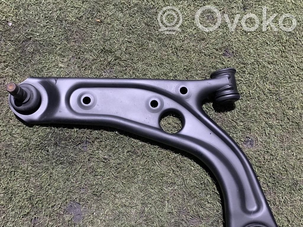 Lancia Ypsilon Front lower control arm/wishbone 