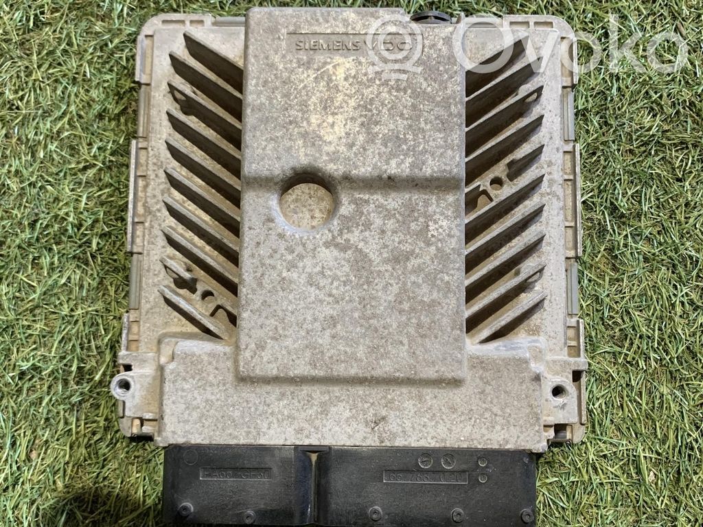 Engine control unit/module   03G906018DH,03G906018DH