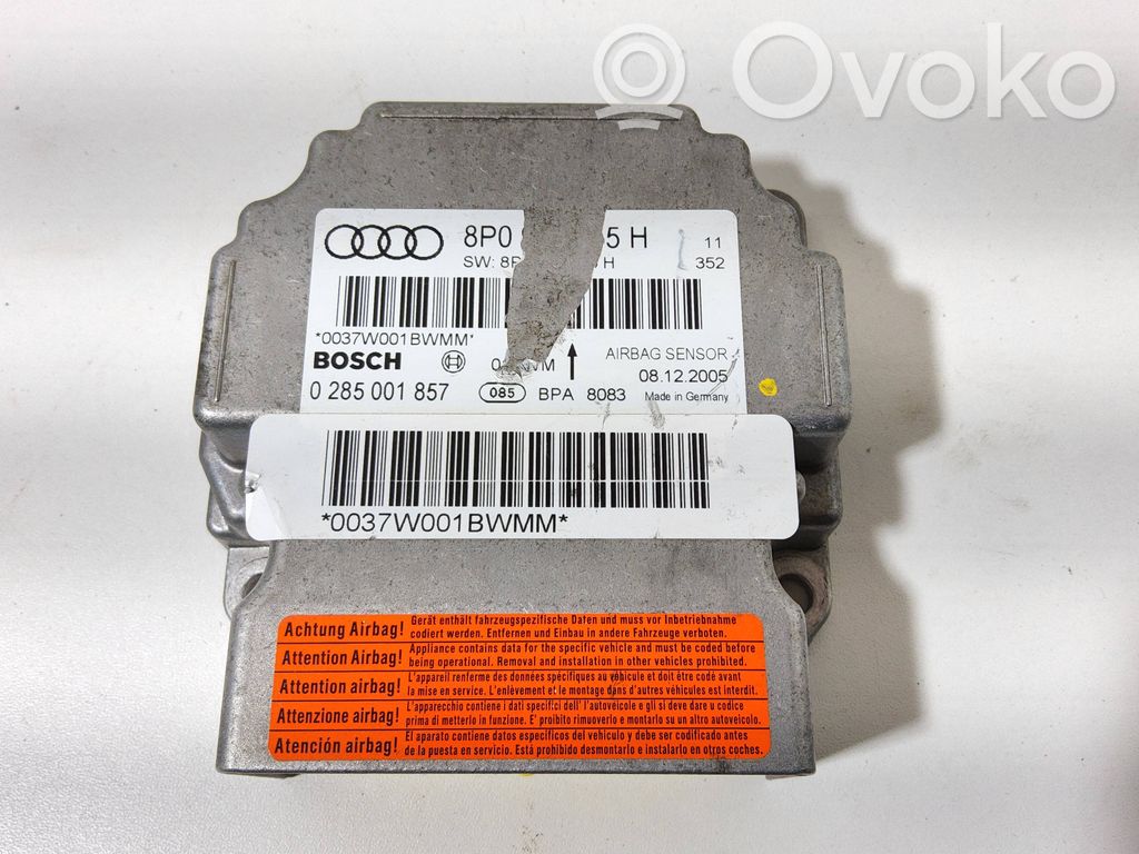 Audi A3 S3 8P Airbag control unit/module 