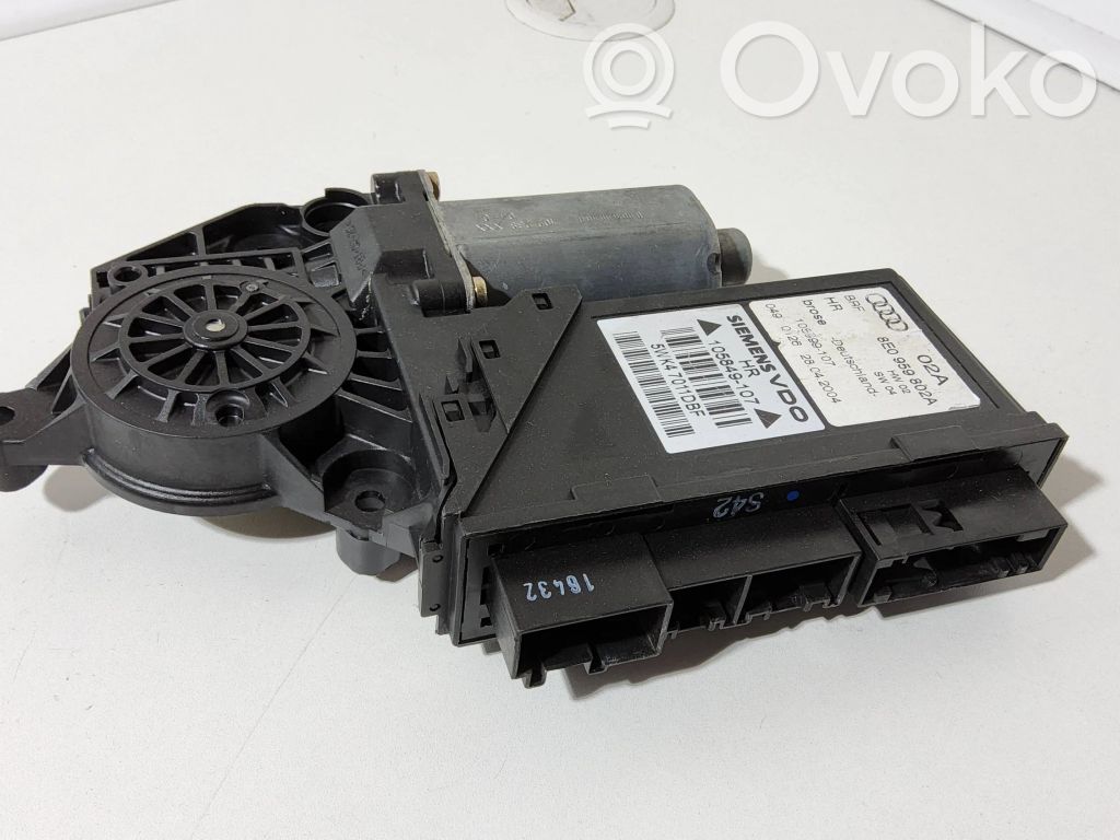 Audi A4 S4 B6 8E 8H Silniczek podnoszenia szyby drzwi tylnych 