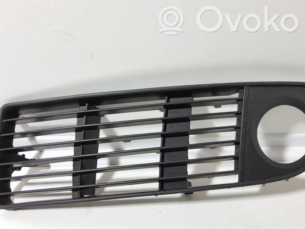 Audi A6 S6 C5 4B Front fog light trim/grill 