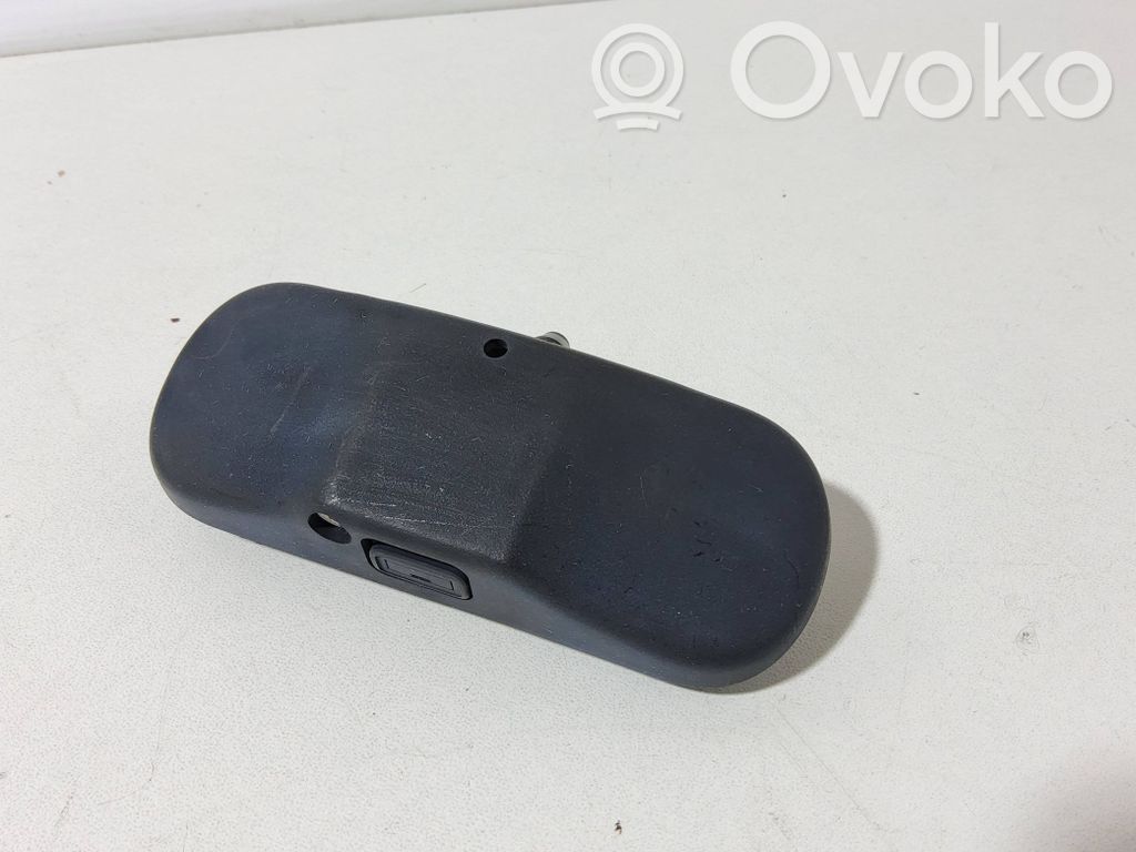 Audi A4 S4 B8 8K Dysza spryskiwacza szyby przedniej / czołowej 