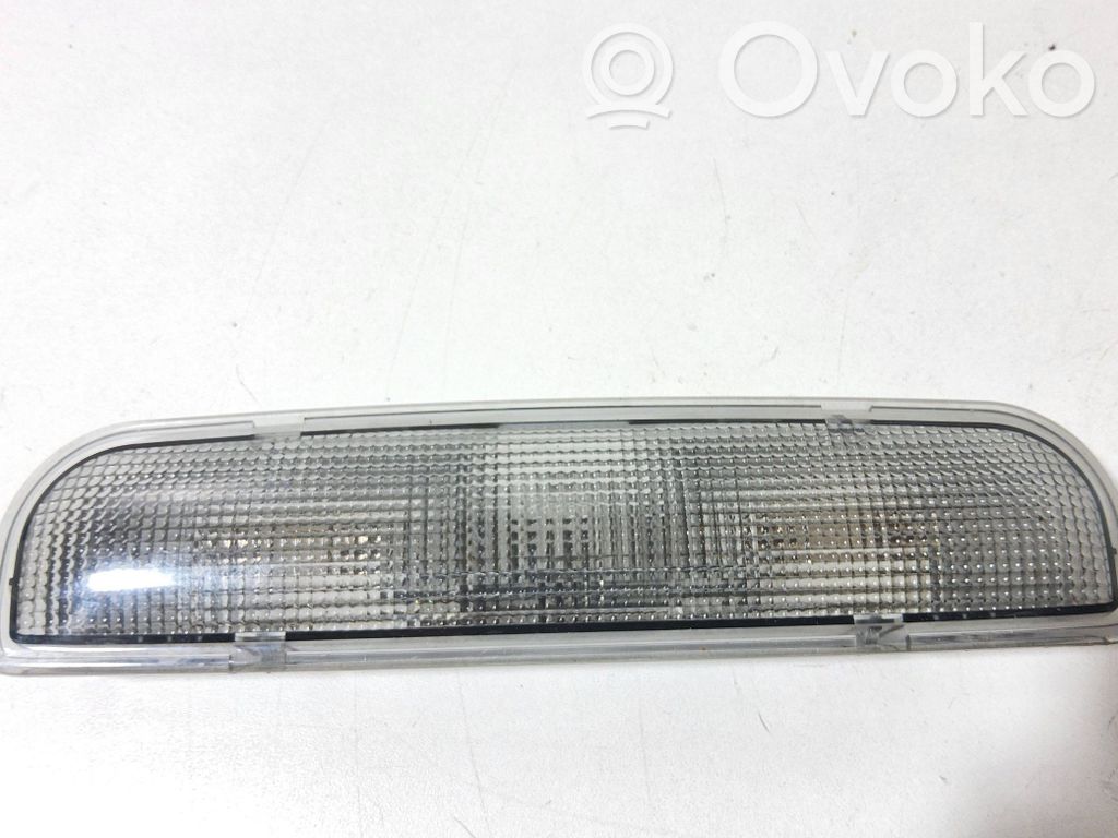 Audi A3 S3 8P Takaistuimen valo 
