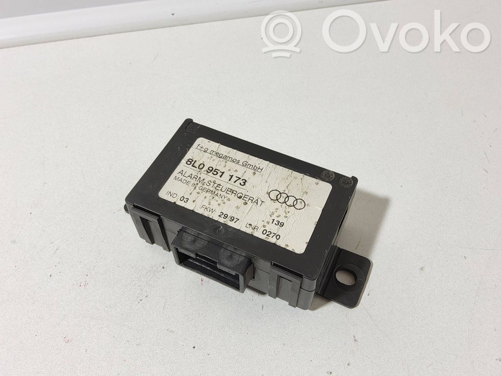 Audi A8 S8 D2 4D Alarm control unit/module 