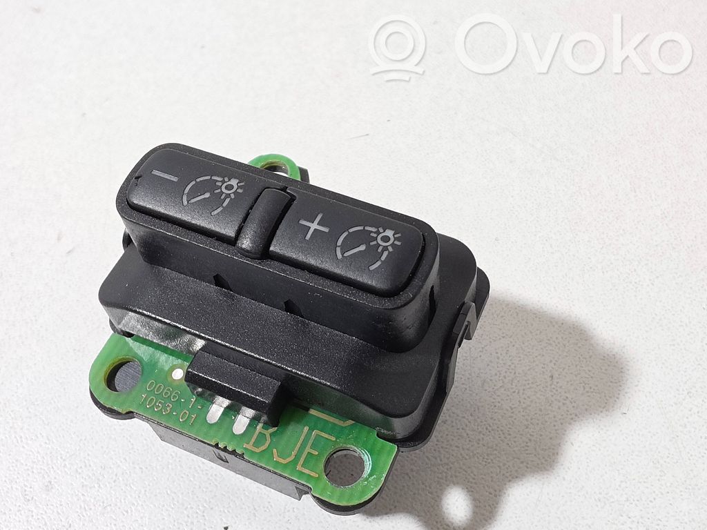 Panel lighting control switch   4E0947147