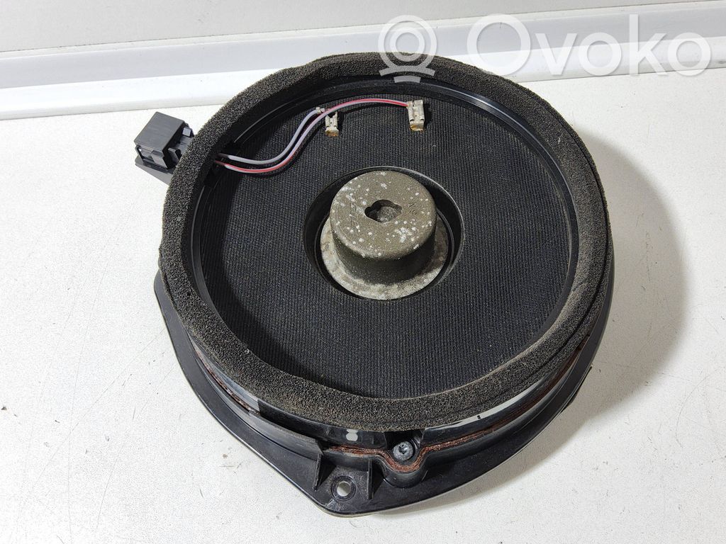 Audi A8 S8 D3 4E Front door speaker 