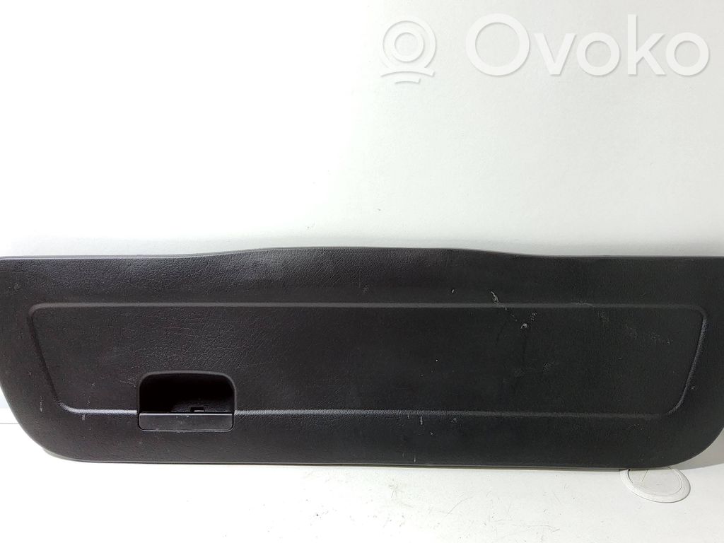 Volkswagen Golf III Moldura de la puerta trasera 
