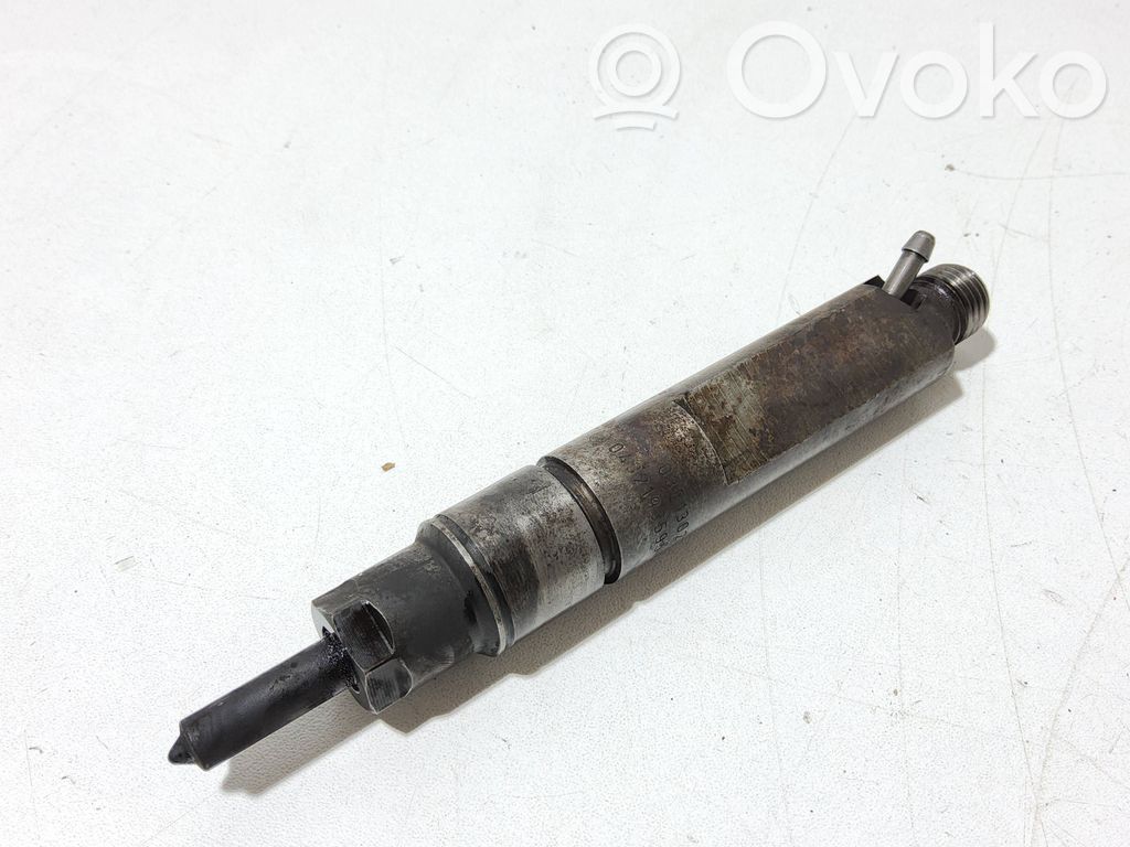 Volkswagen Golf IV Injektor Einspritzdüse 
