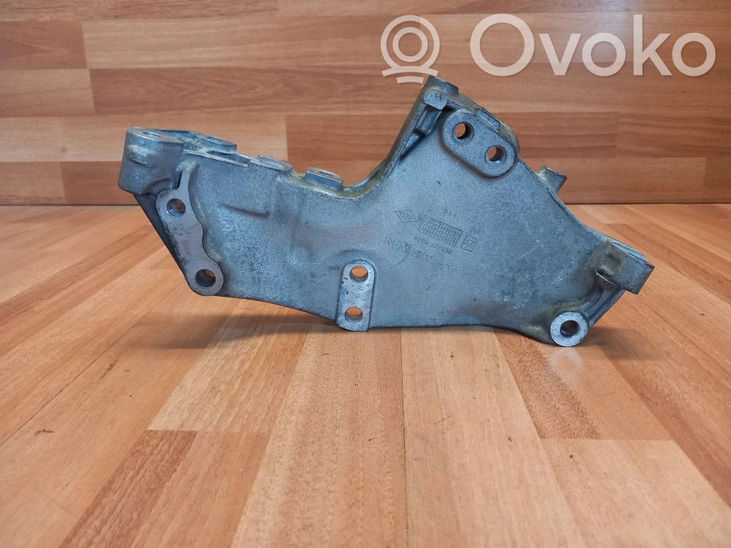 Renault Trafic II (X83) Engine mounting bracket 