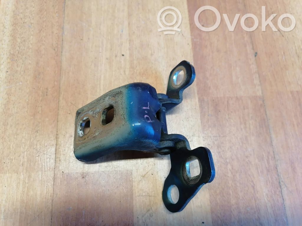 Renault Modus Front door upper hinge 