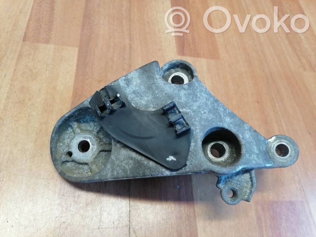 Renault Espace IV Suport motor 