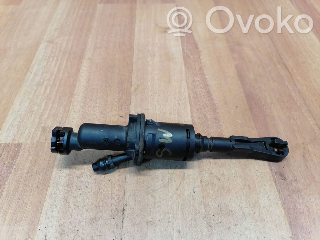 Peugeot 407 Cilindro maestro de embrague 