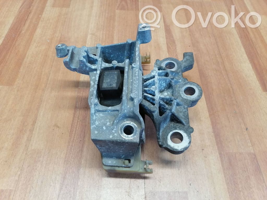Opel Astra K Gearbox mount 