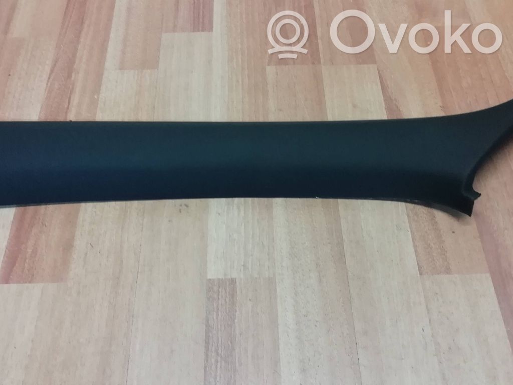 Osłona słupka szyby przedniej / A   39216476,39083489,39216584,360583280,39137938,39156732,39216478