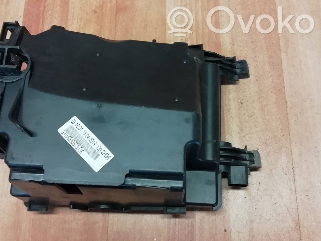 Citroen C4 Grand Picasso Fuse box set 