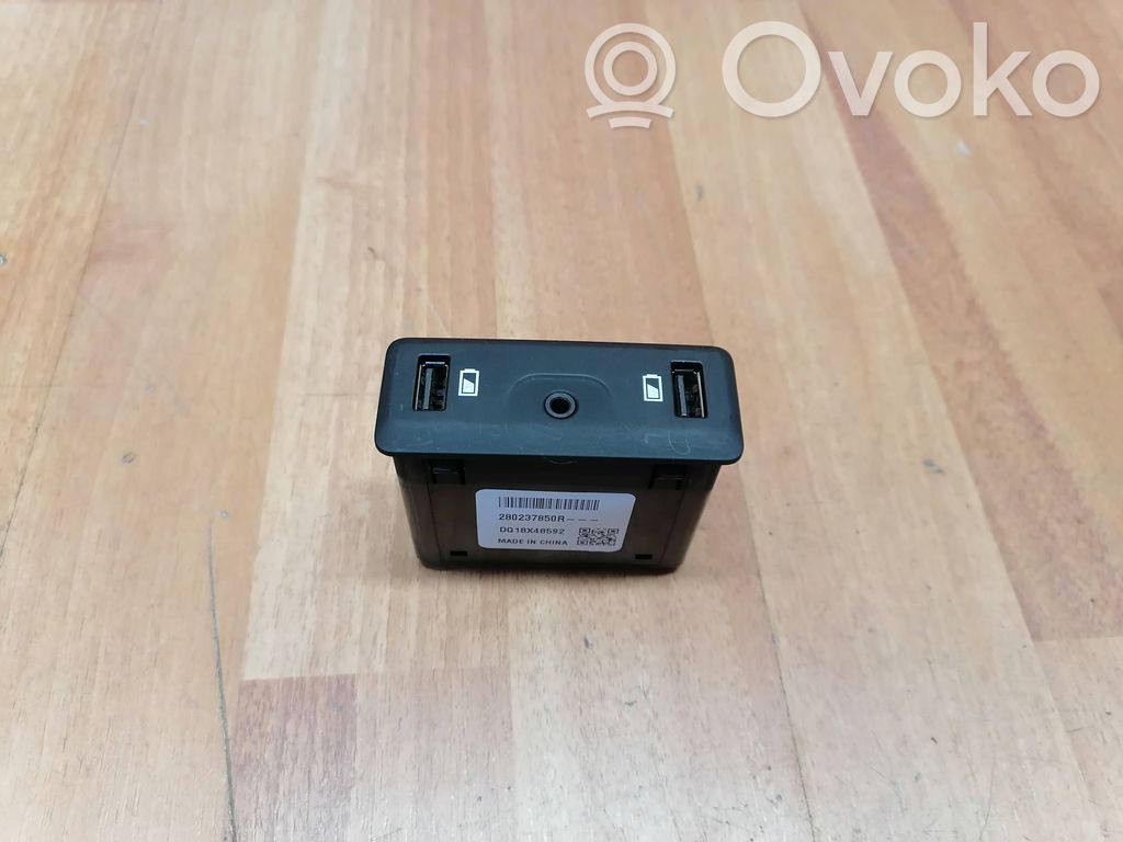 Renault Espace V (RFC) Enchufe conector USB 